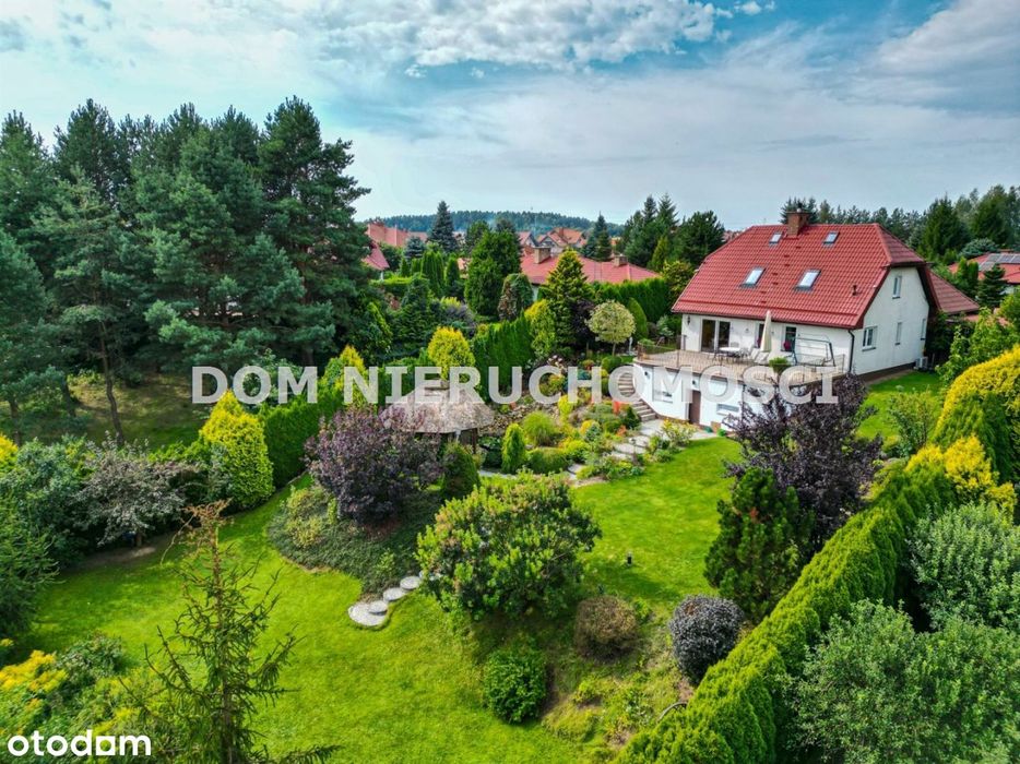 Dom pod Olsztynem z pięknym ogrodem!