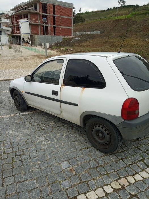 Opel Corsa B 1.7D (Motor Isuzu)