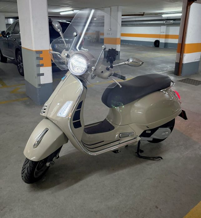 Vespa GTS 125 Nacional de  2024 c/ Garantia