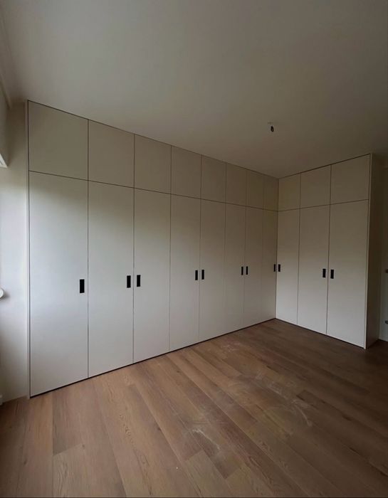 Carpenter for Finishing Works