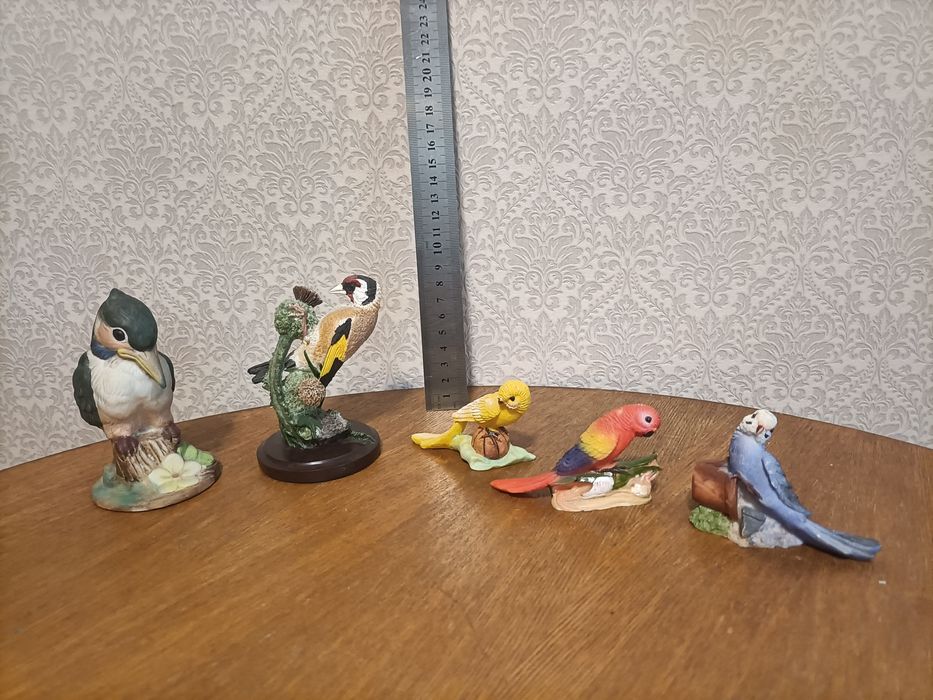 Птахи  скульптора Эндi Пiрса,Андреа от Садека.