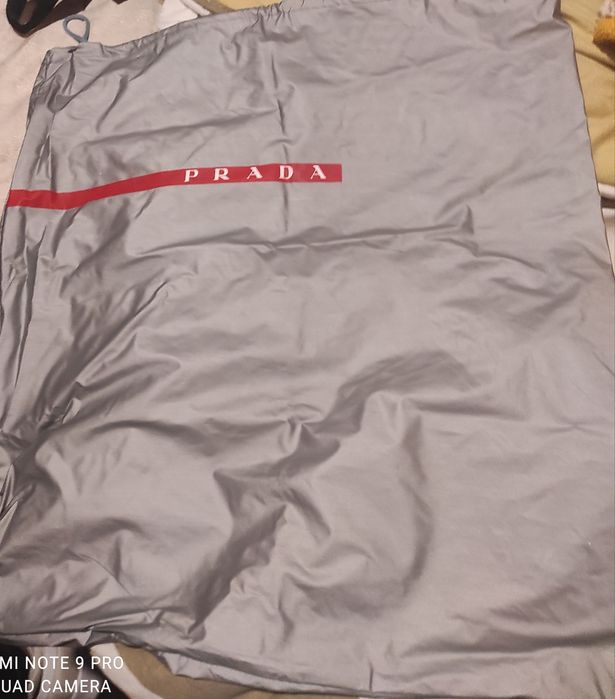 Saco pó da Prada
