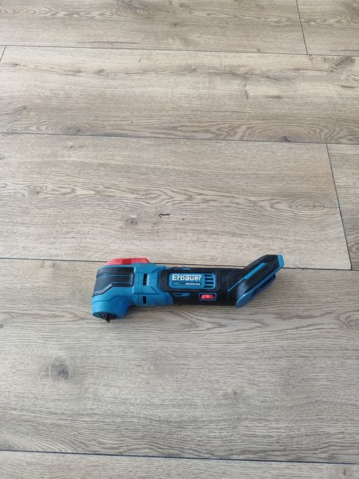 Urządzenie wielofunkcyjne / multitool Erbauer 18v