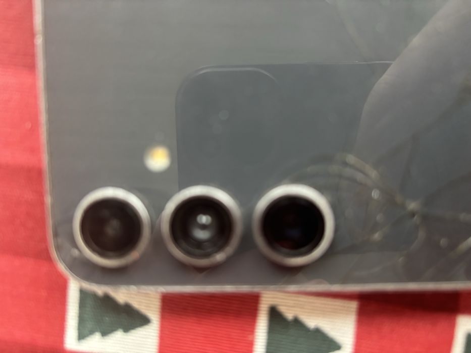 Samsung s23 uzywany z pudelkiem