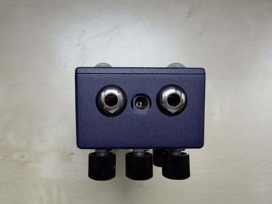 Walrus Audio Julia v2 Chorus Vibrato Efekt gitarowy