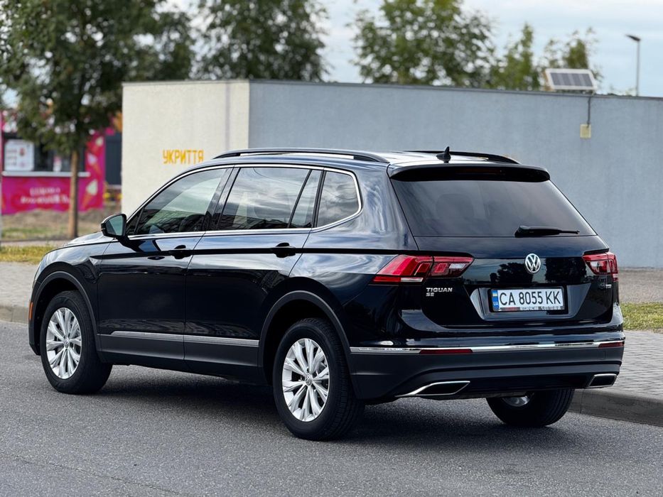 Продам автомобіль Volkswagen Tiguan