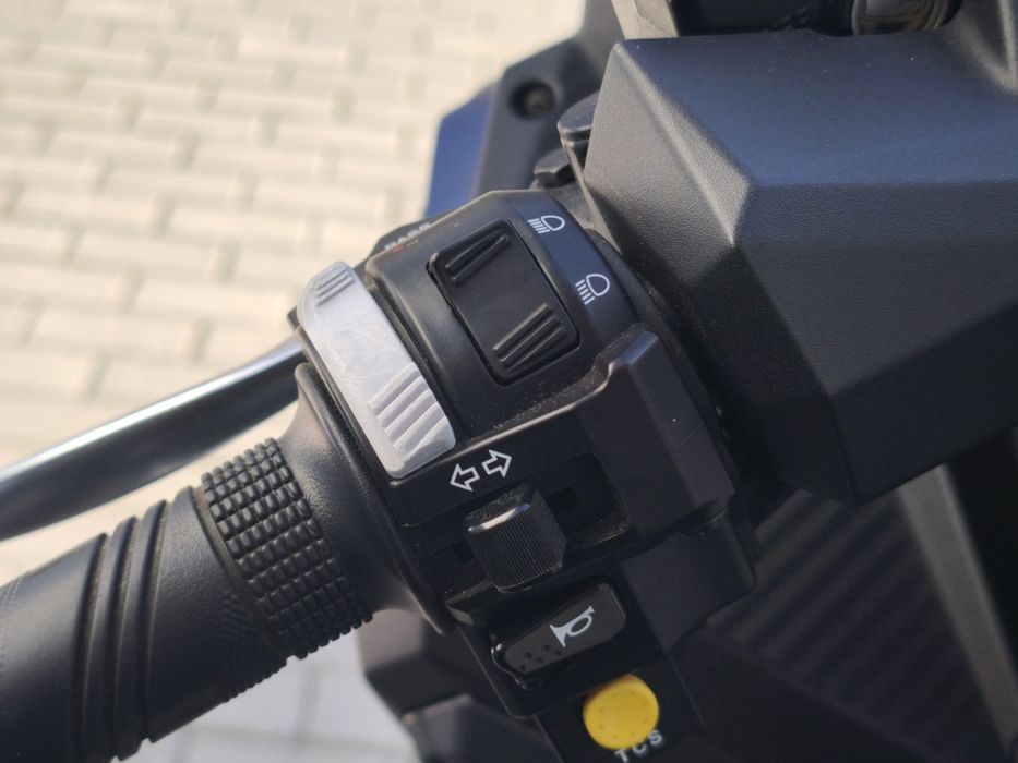 Sym Cruisym Alpha 300 como nova