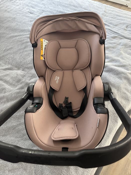 Продам дитяче автокрісло Britax Romer Baby Safe Pro