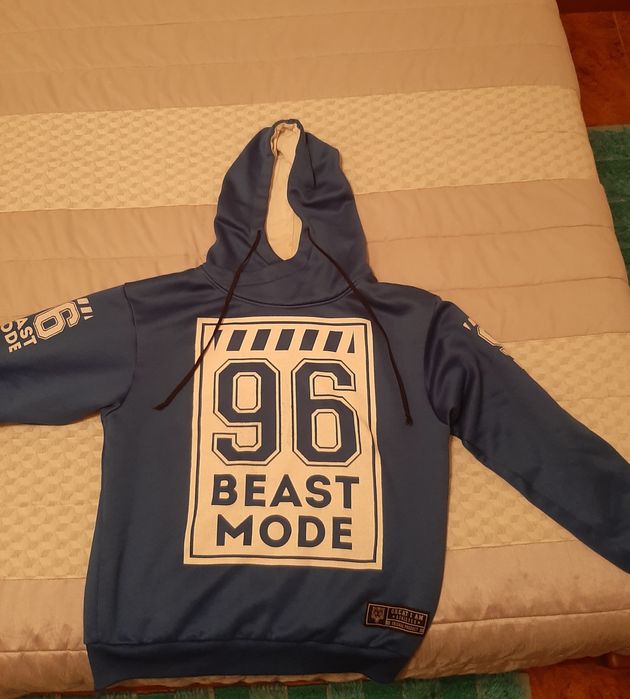 Sweat com capuz e sem e casacos  tamanho  xs