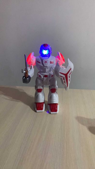 Интерактивный робот Play Smart 9891 ,,РОБОКОП ЗАЩИТНИК,,