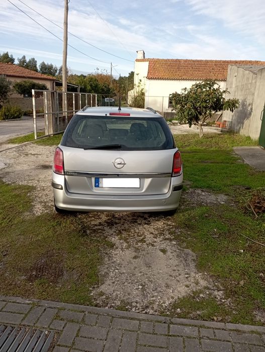 Venda de Opel Astra  a gasolina ano 2005