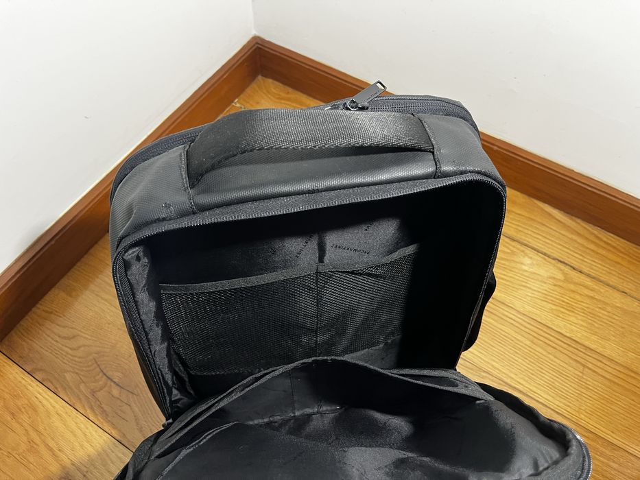 mochila preta Paco Martinez