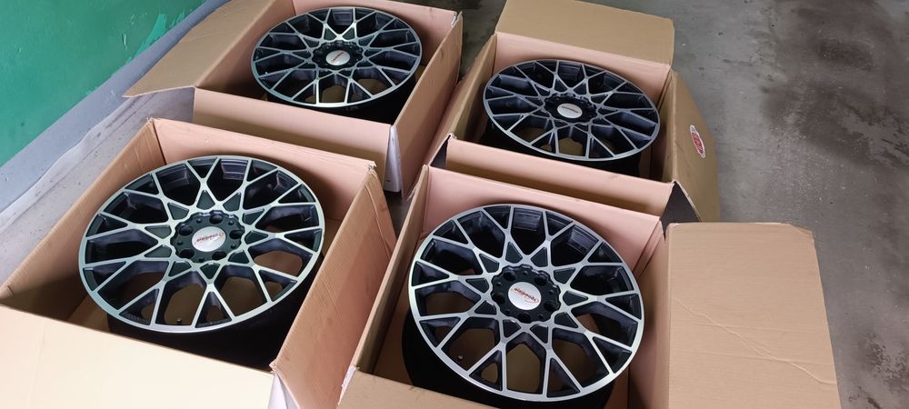 Felgi 19 Speedline Corse SL3 Cesare 5x120 8j