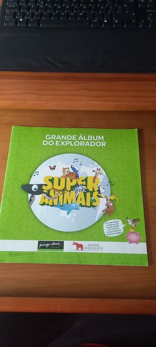 Caderneta Grande Álbum do Explorador completa

-