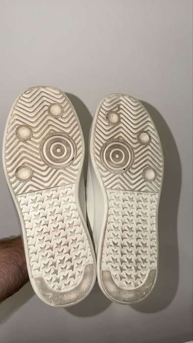 Golden goose 42