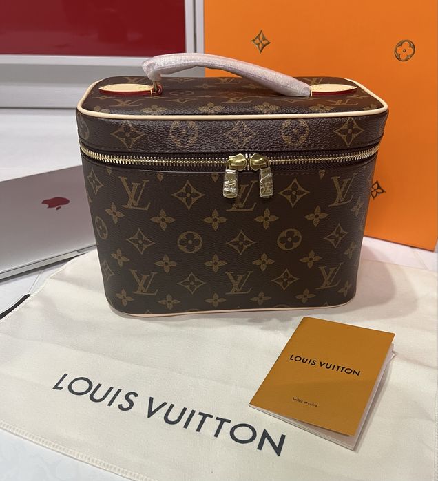Косметичка LV Louis Vuitton Nice BB чип NFC Луи Виттон