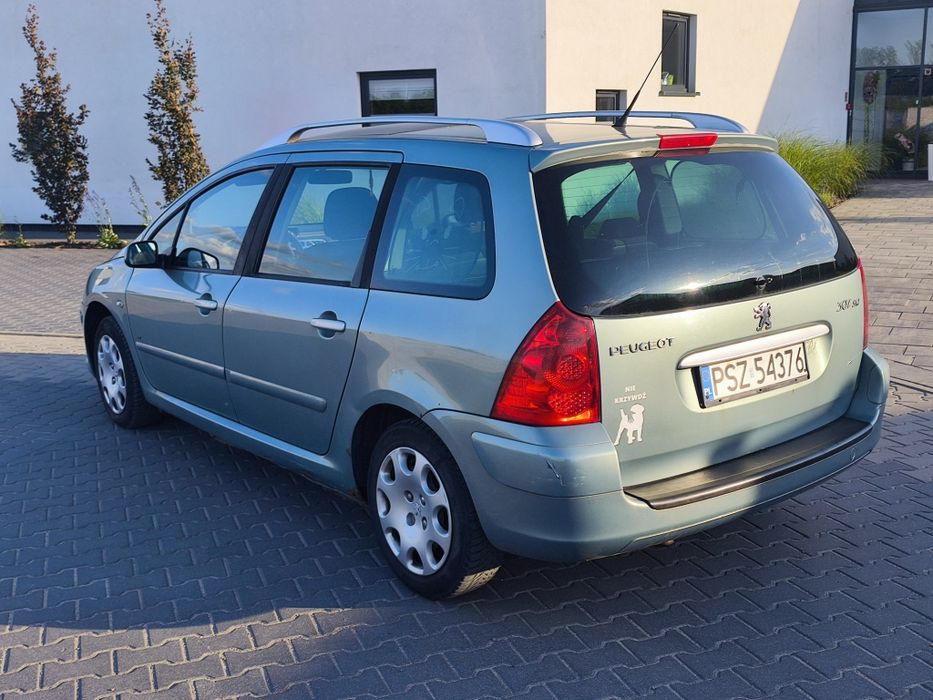 Peugeot 307  1,6 diesel kombi panorama 7osobowy