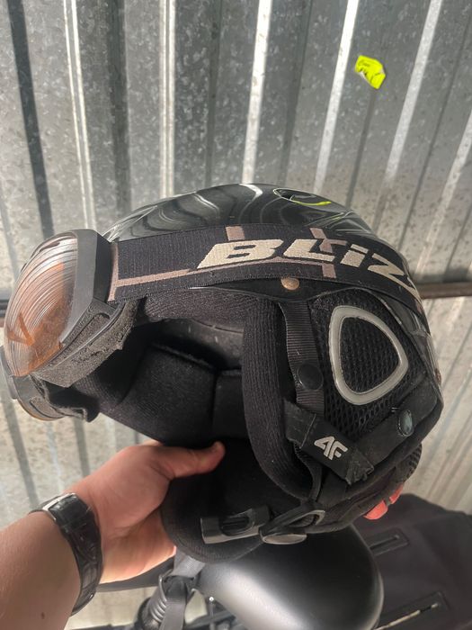 Kask narciarski bardzo dobry stan