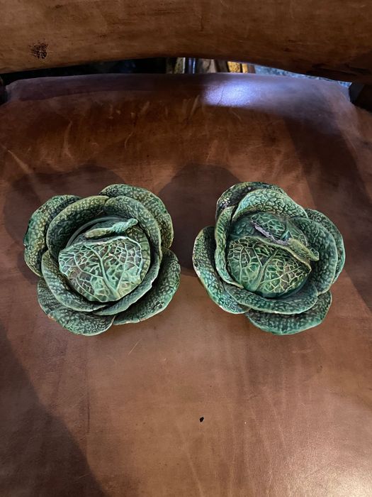 Caixa Couve Manuel Mafra Caldas da Rainha séc XIX 11 cm