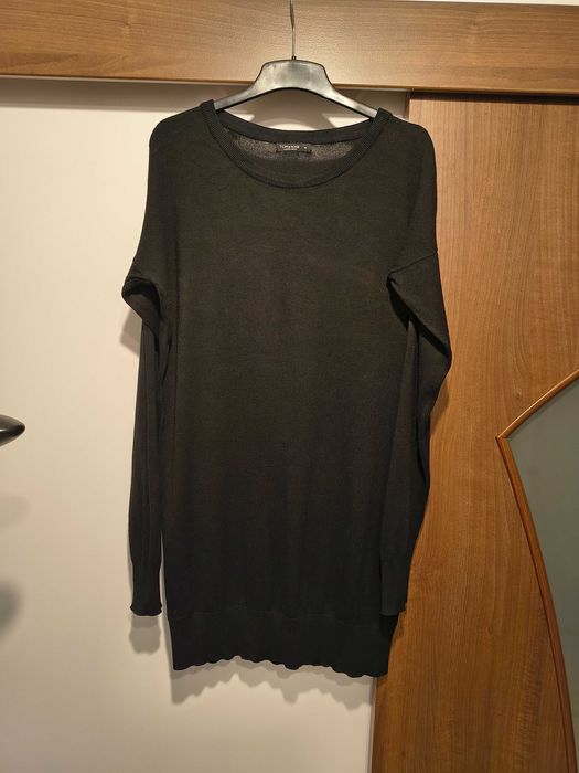 Długi sweter tunika sukienka dzianinowa