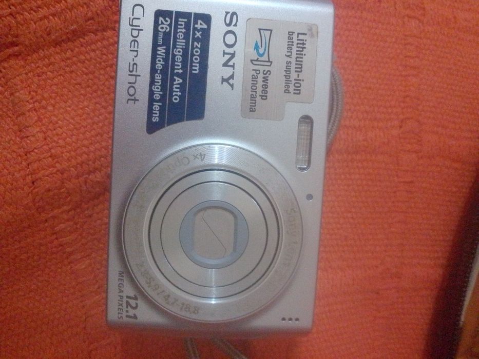 Máquina fotografia sony com carregandor e cartao memória