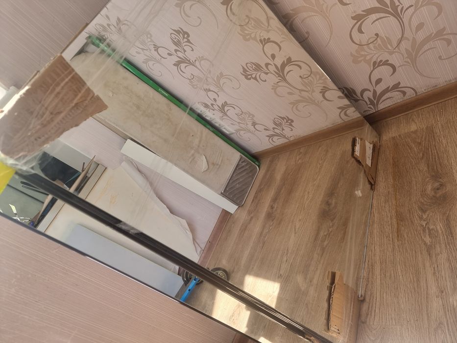 Дзеркало  нове 1