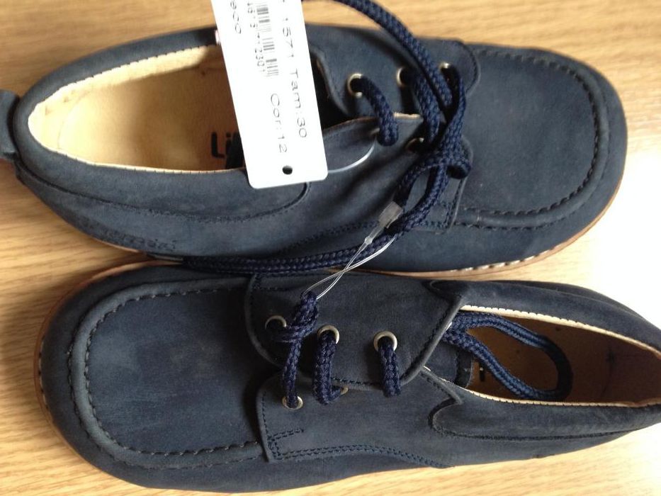 Sapatos/Chinelos/sandálias-30- alguns novos