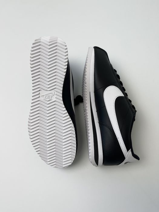 Оригинал Nike Cortez (DN1791 001) оригинальрие кожание кортези черние