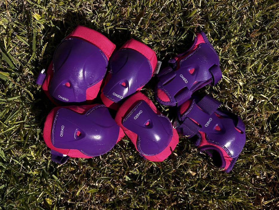 Patins e proteções para criança