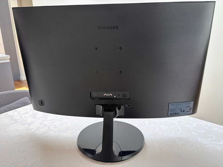 Monitor Samsung LC27F390FHUXEN de 27 polegadas497236369978183681