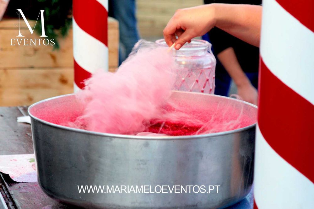 Algodão Doce + Pipoca + trampolim para uma festa completa