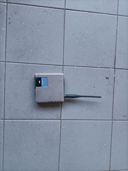 Vários marcas routers, marca Cisco