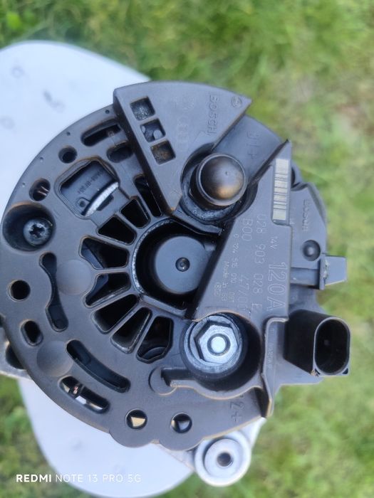 Генератор VW Golf,Caddy,Audi,Skoda,Seat 0124515010091 Bosch 120A.Ідеал