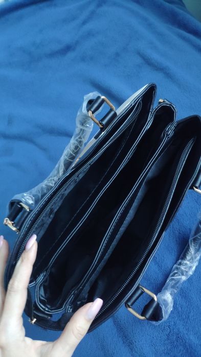 Damska torebka kuferek lub na ramię