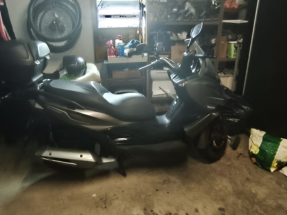 Kawasaki J300 300cc – 10.746 km