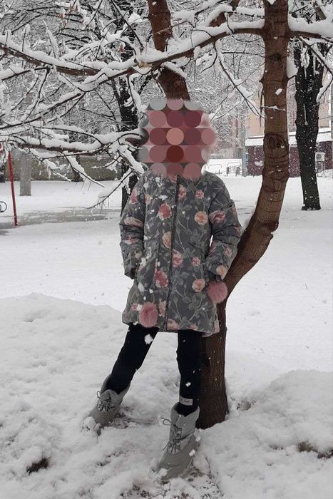 Продам пуховик на дівчинку
