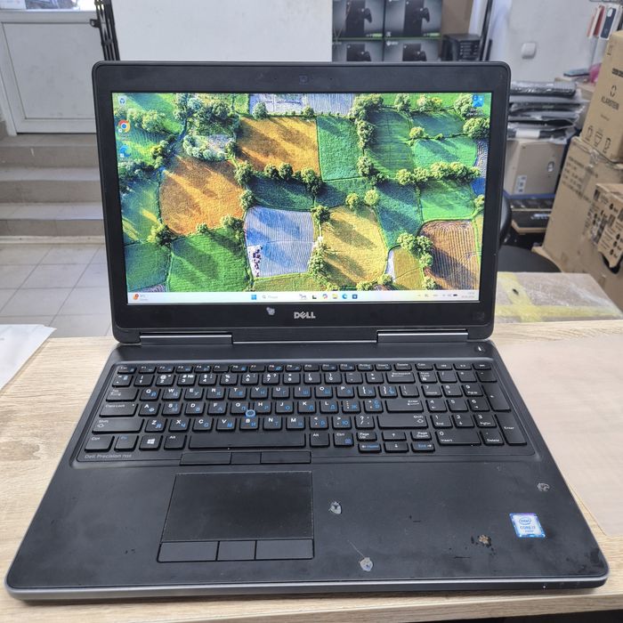 Робоча станція/ноутбук Dell Precision 7510 15,6" 1920x1080p/i7-6920HQ/Radeon R9 M375X/16GB DDR4/240GB SSD