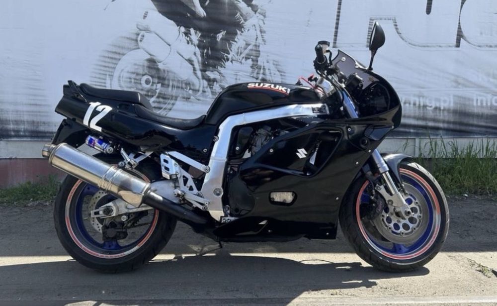 Suzuki GSX-R 750 wszystkie częsci  1992 Dokumentacja