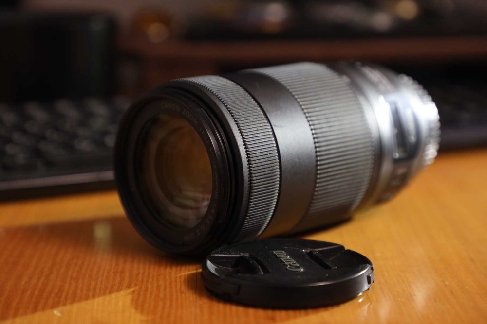 Canon 70 - 300mm F 4 - 5,6 USM 2