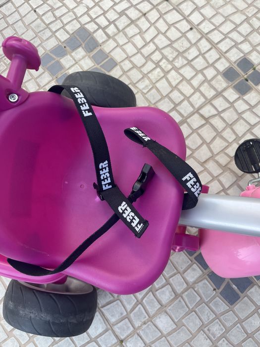 Triciclo novo criança Feber