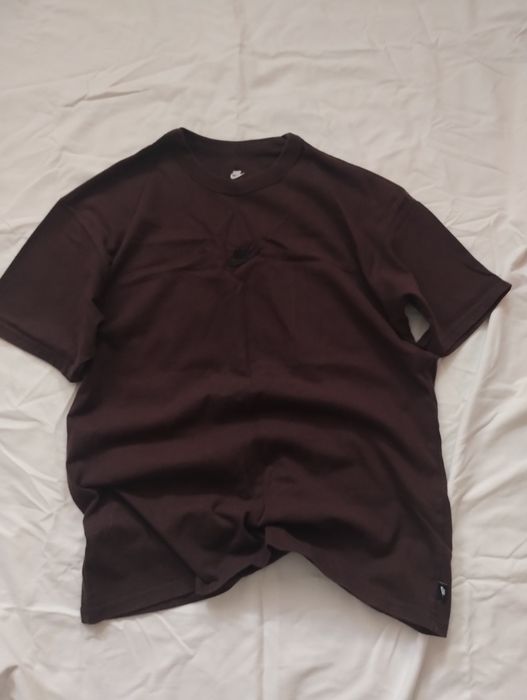 Футболка the nike tee