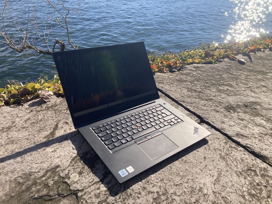 Thinkpad x1 Extreme GTX 1650Ti 32GB  Ram/ 1TB SSD