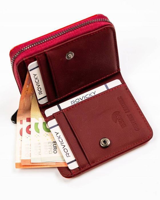 Mały Portfel Damski Na Suwak I Zatrzask - 4U Cavaldi