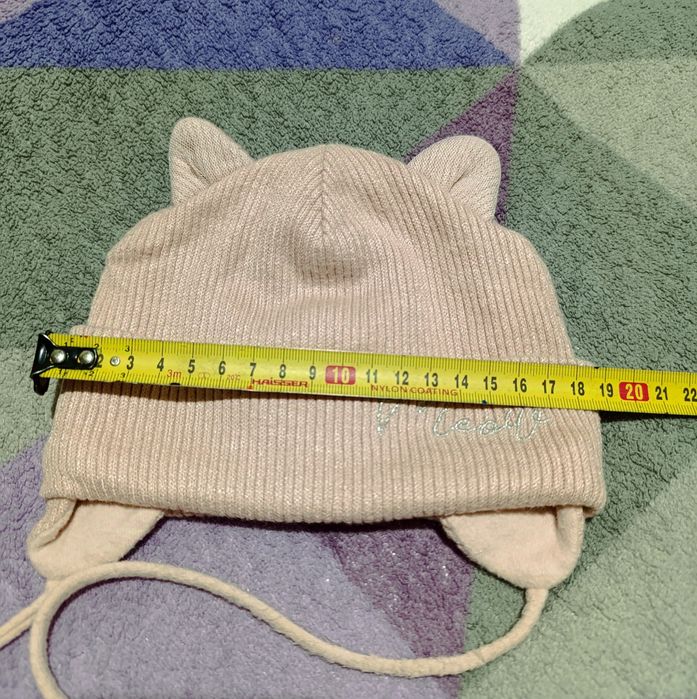 Шапка на дівчинку