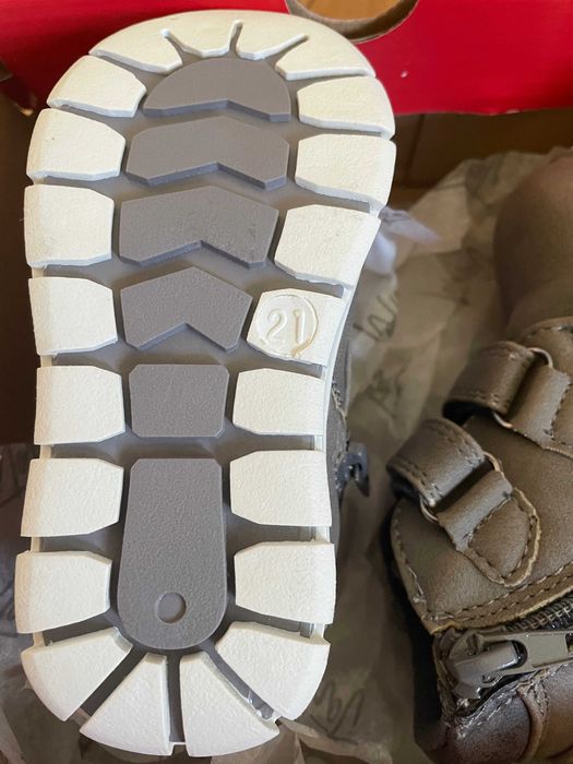 Buty Minoti dla chłopca roz. 21