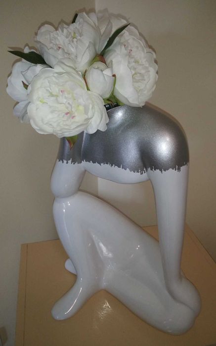 Peça decorativa cerâmica
