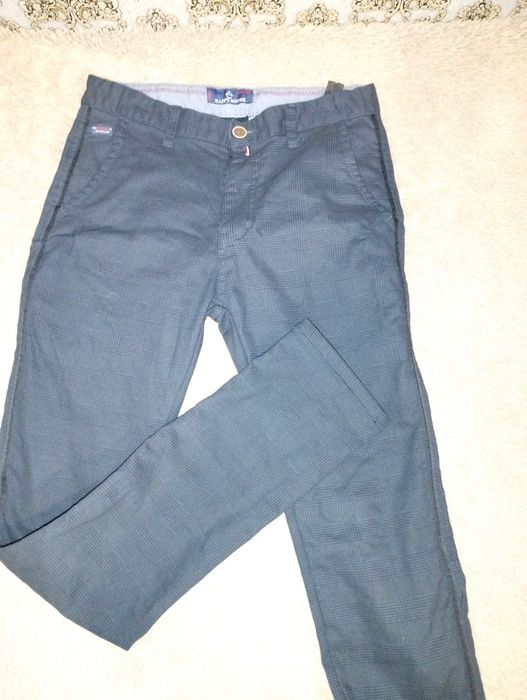 Штани на хлопця класичні