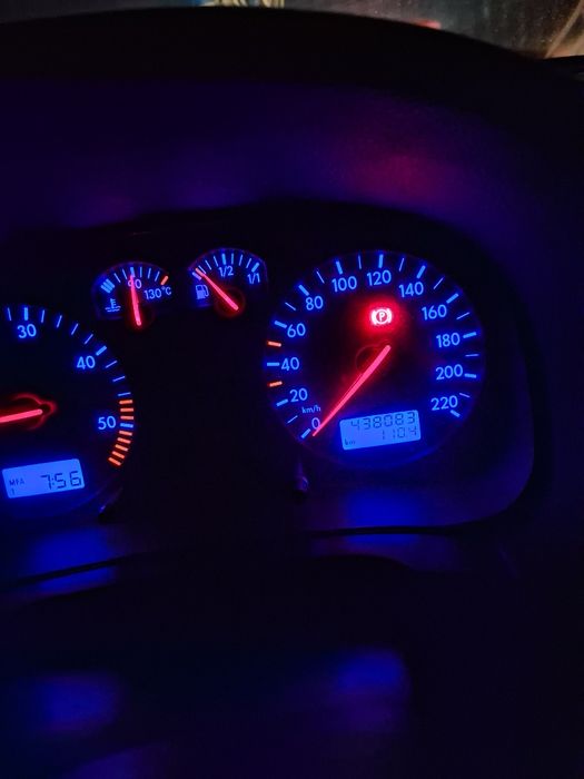 Golf 4 - 2000 em bom estado