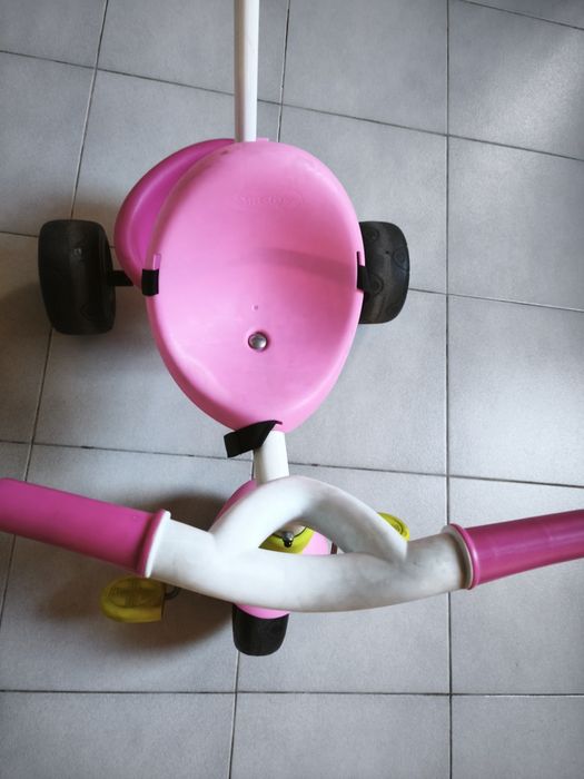 Triciclo evolutivo Smoby menina