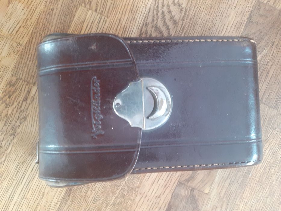 Stary Aparat fotograficzny Voigtlander Bessa.